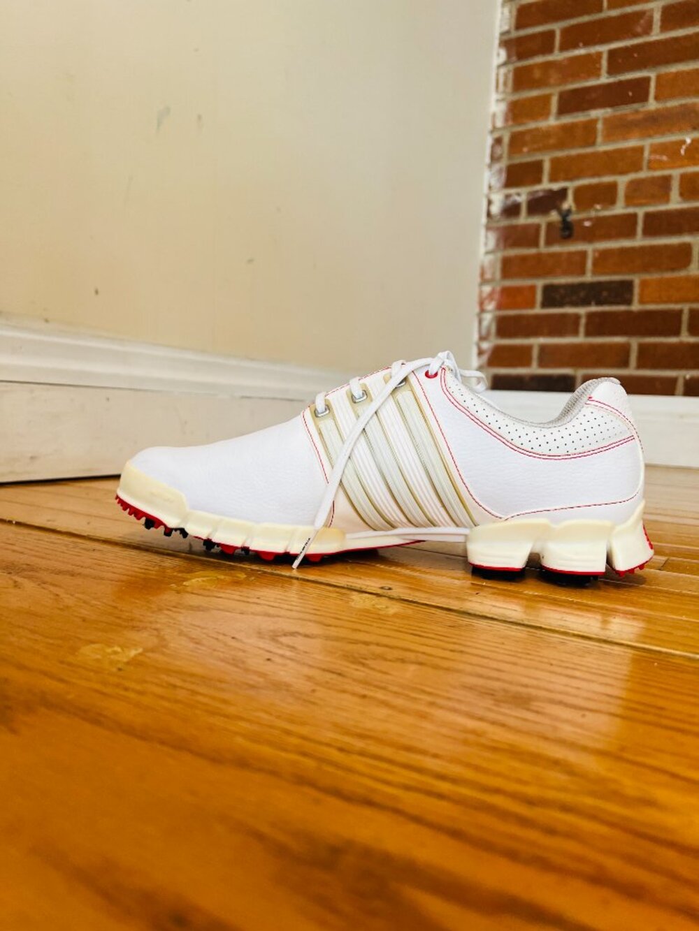 Adidas Tour 360 White Golf Shoes Size 10.5 - Picture 5 of 16